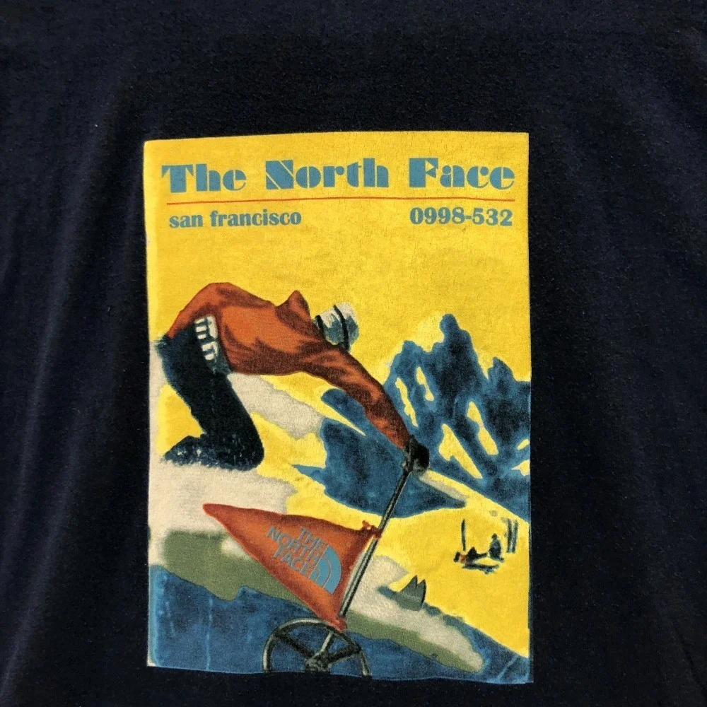 The North Face Long Sleeve Graphic Tee Never Stop Exploring‎ M